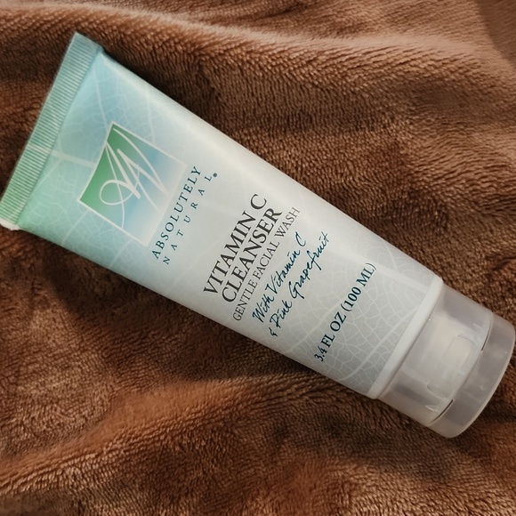 Absolutely Natural Vitamin C Cleanser Face Wash 3.4oz - Picture 3 of 4